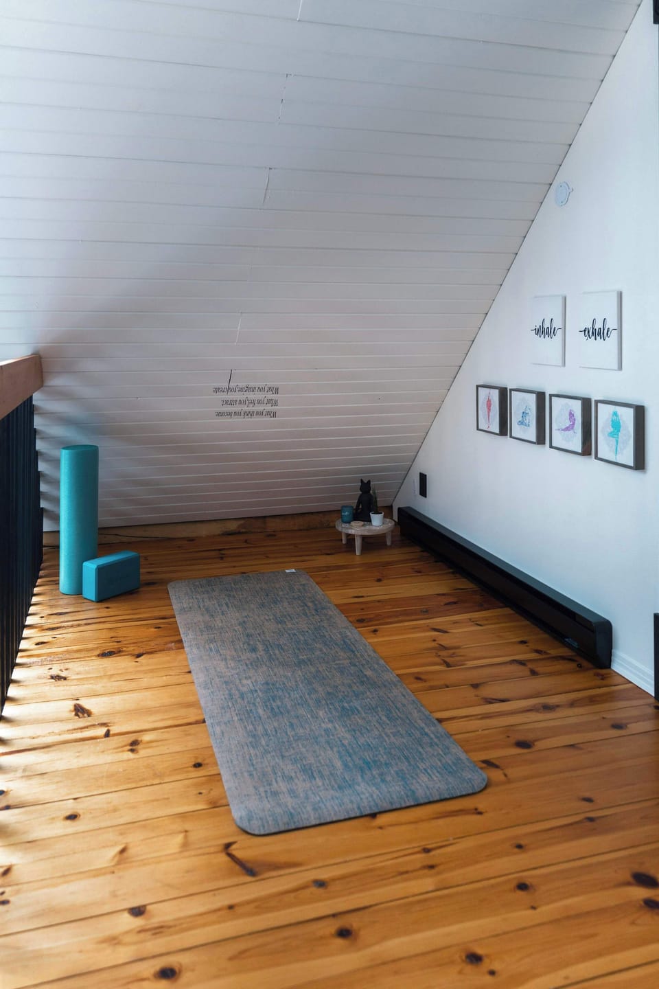 Espace pour yoga et entrainement / Yoga and fitness space