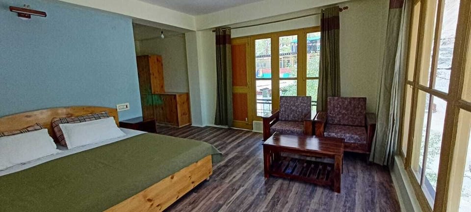 Deluxe Room, Garden View