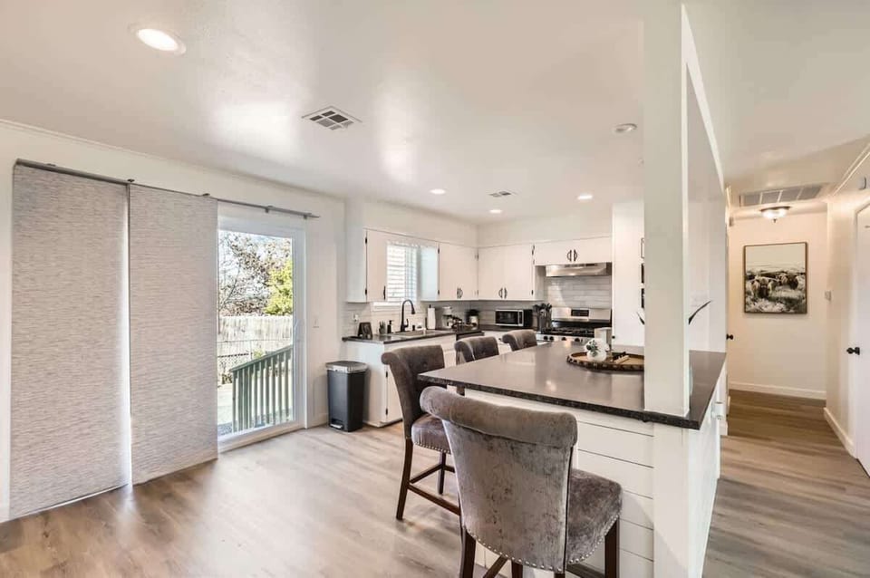 A welcoming kitchen and dining area, great for sharing meals and making memorie