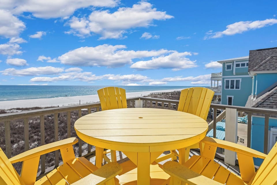 Life's a Beach Top Level Deck