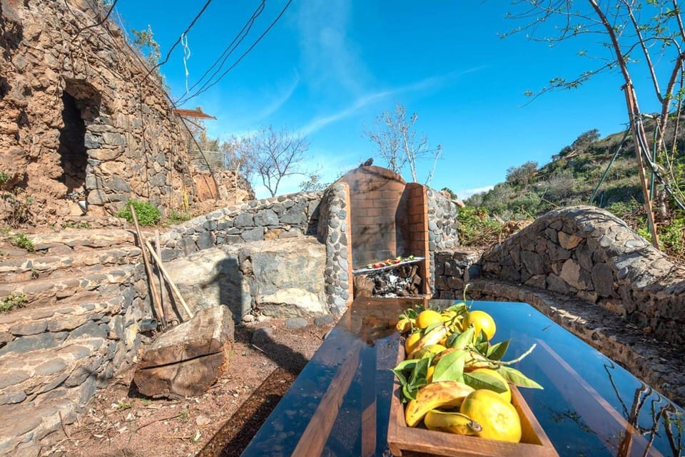 House | Property grounds