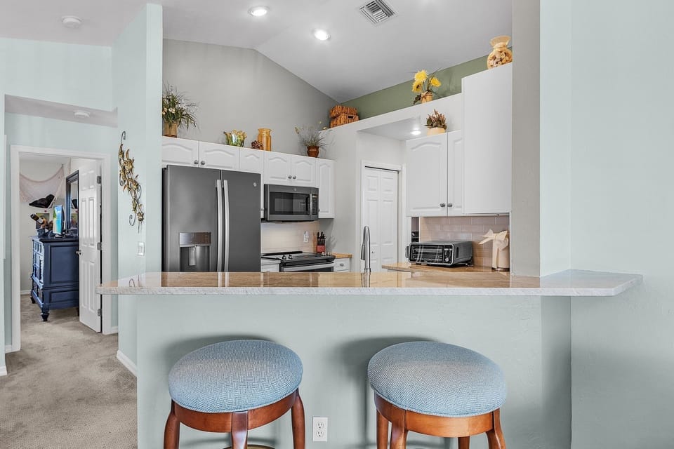 House, 3 Bedrooms | Private kitchen | Coffee/tea maker, fridge, oven, toaster