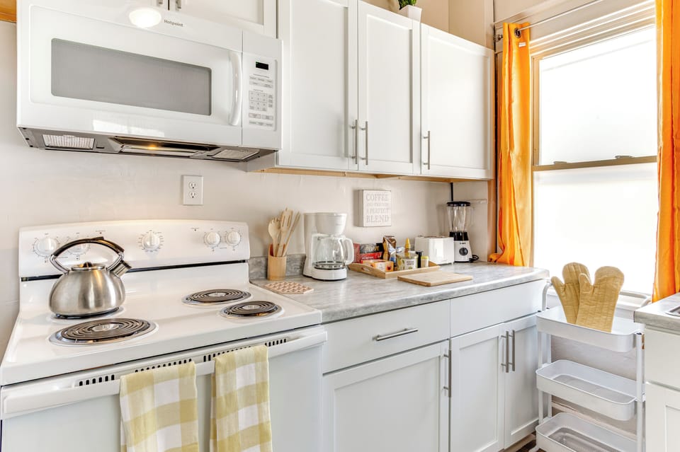 House (2 Bedrooms) | Interior