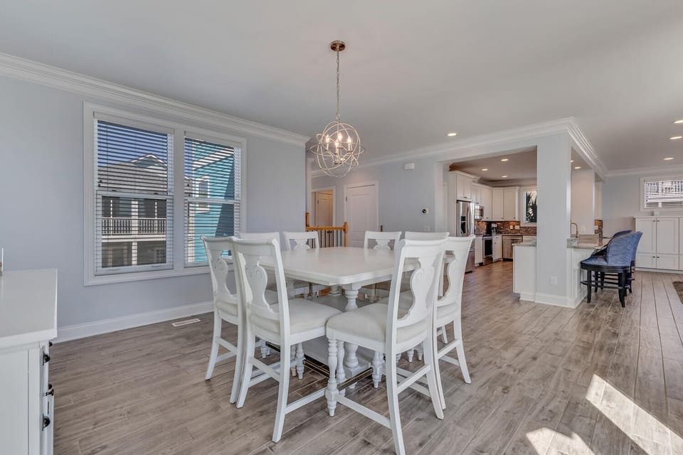 Dining Room (2nd Floor)