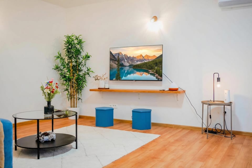 Family Apartment, 1 Bedroom, Air conditioning (Peaceful Nest In City Center) | Interior
