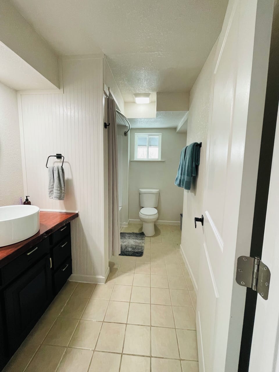 Second level bathroom