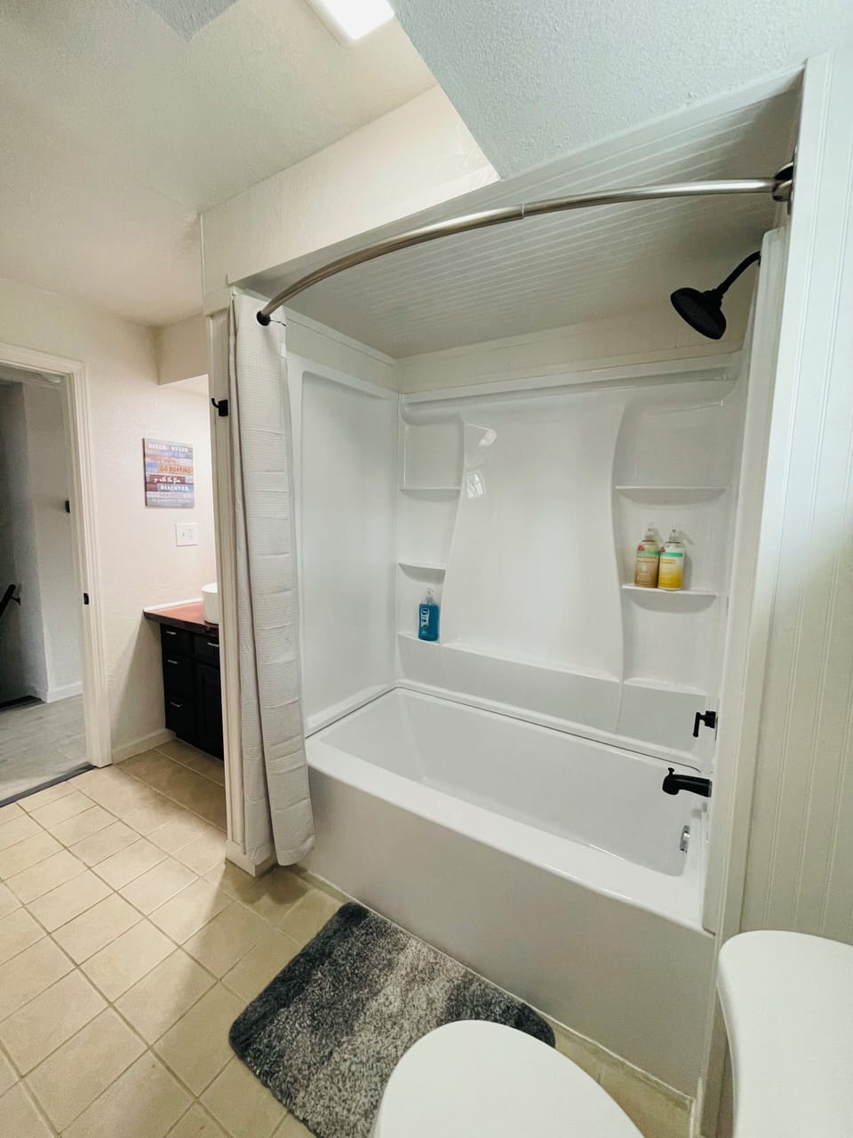 Second level bathroom