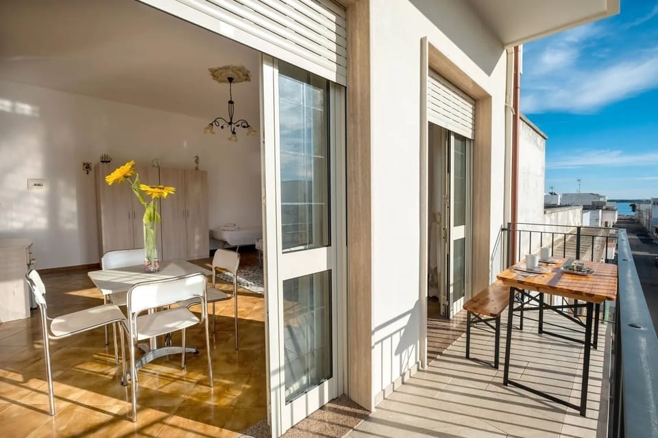 Room, 1 Bedroom, Smoking, Patio | Balcony