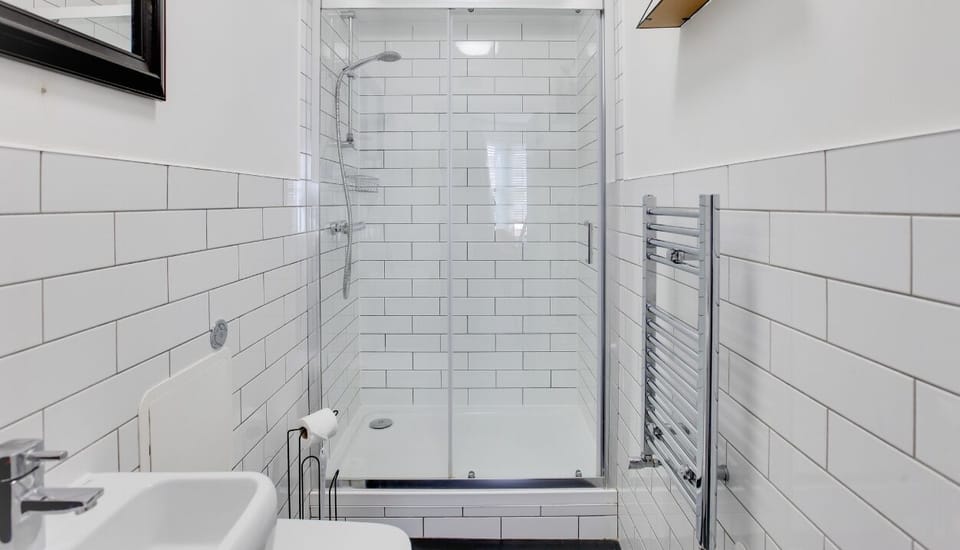 Bathroom at Luxiety Stays Serviced Accommodation in Southend-On-Sea