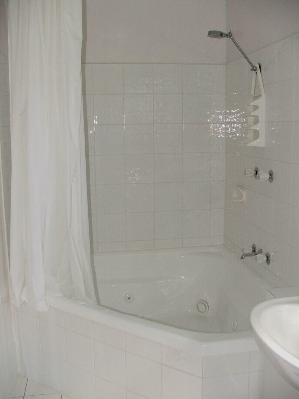 Honeymoon Cabin, Ocean View | Bathroom | Shower, hair dryer, towels, soap