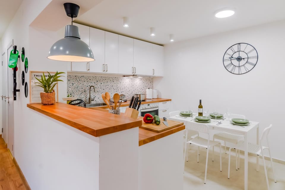 Kitchen and dining area