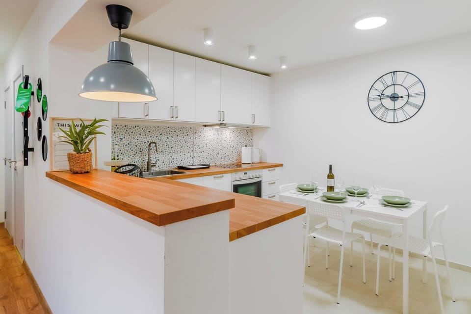 Kitchen and dining area