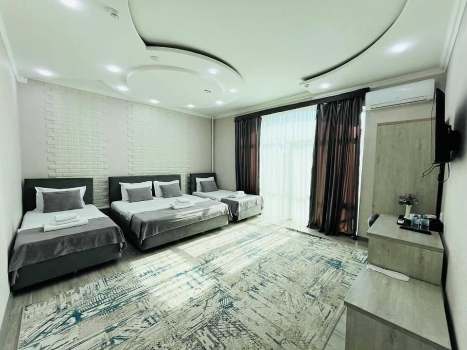 Soundproofing, WiFi (free)
