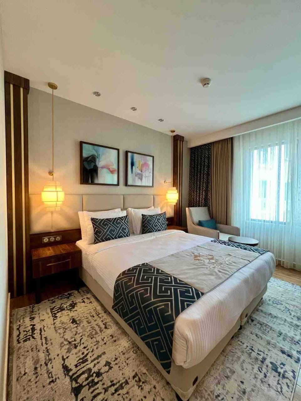 In-room safe, desk, laptop workspace, blackout drapes