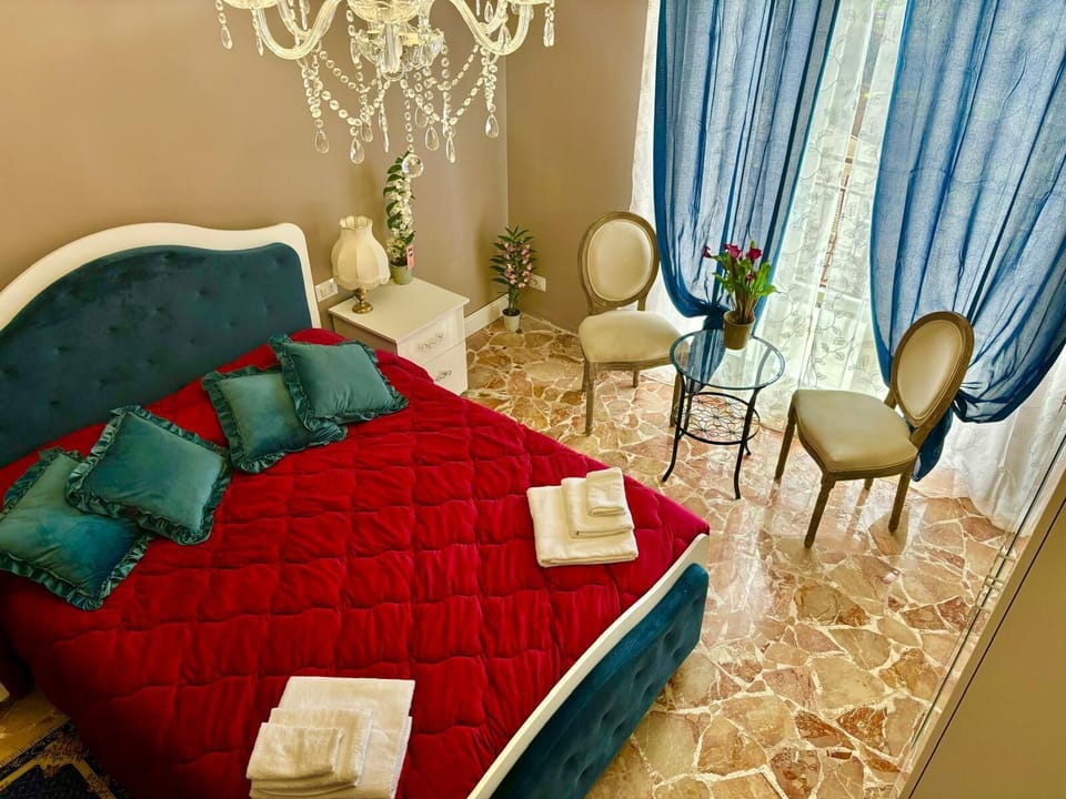 Classic Quadruple Room, Mountain View | Free WiFi