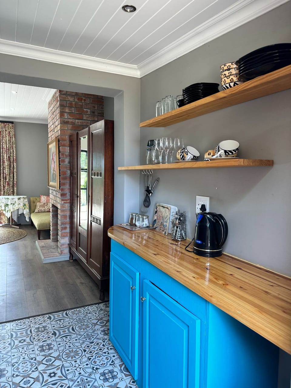 Cabin, 2 Bedrooms, Smoking, Balcony | Interior