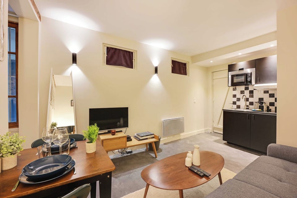 Apartment | Living area