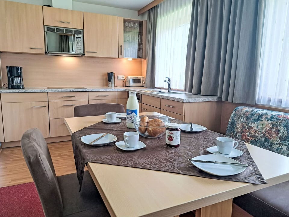 Furniture, Interior Design, Floor, Flooring, Home, Apartment, Room, Comfort, Chair, Kitchen & Dining Room Table