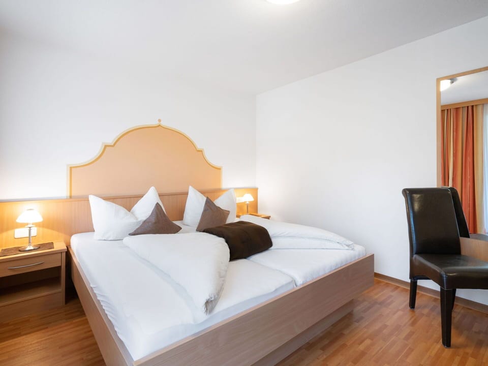 Interior Design, Bedroom, Furniture, Bed, Bed Sheet, Bedding, Bed Frame, Ceiling, Room, Flooring