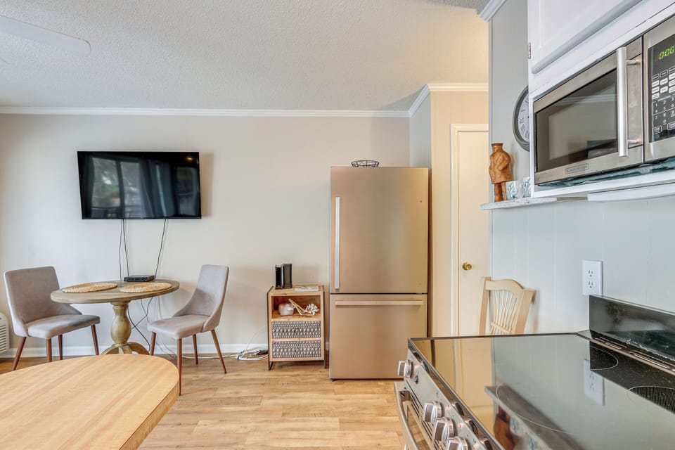 Apartment (1 Bedroom) | Interior