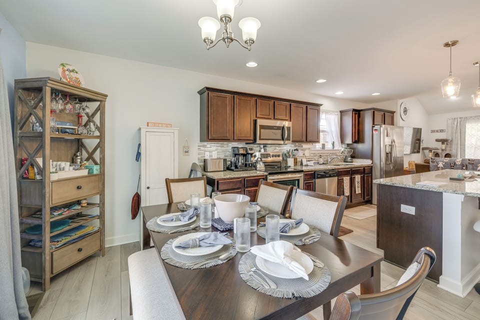 House (3 Bedrooms) | Interior