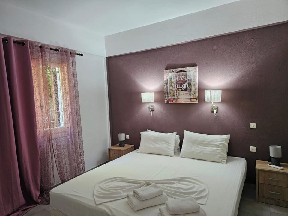 Apartment | 1 bedroom, iron/ironing board, WiFi (free), bed sheets