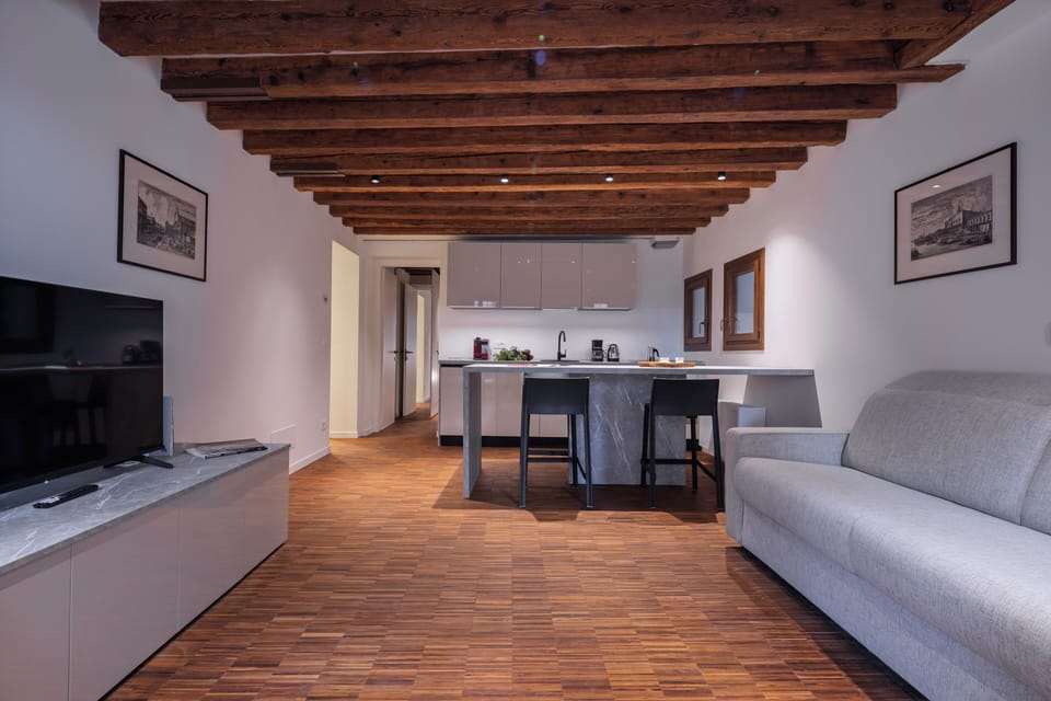 Superior Apartment | Living area | Flat-screen TV