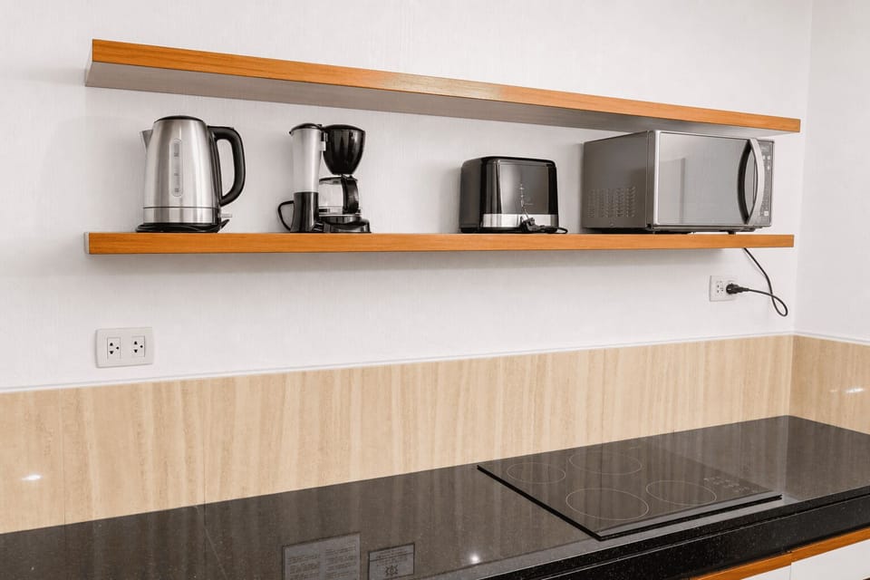 Family Apartment | Private kitchen | Fridge, microwave, stovetop, toaster