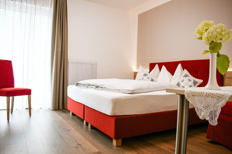 Comfort Double or Twin Room | Hypo-allergenic bedding, free WiFi