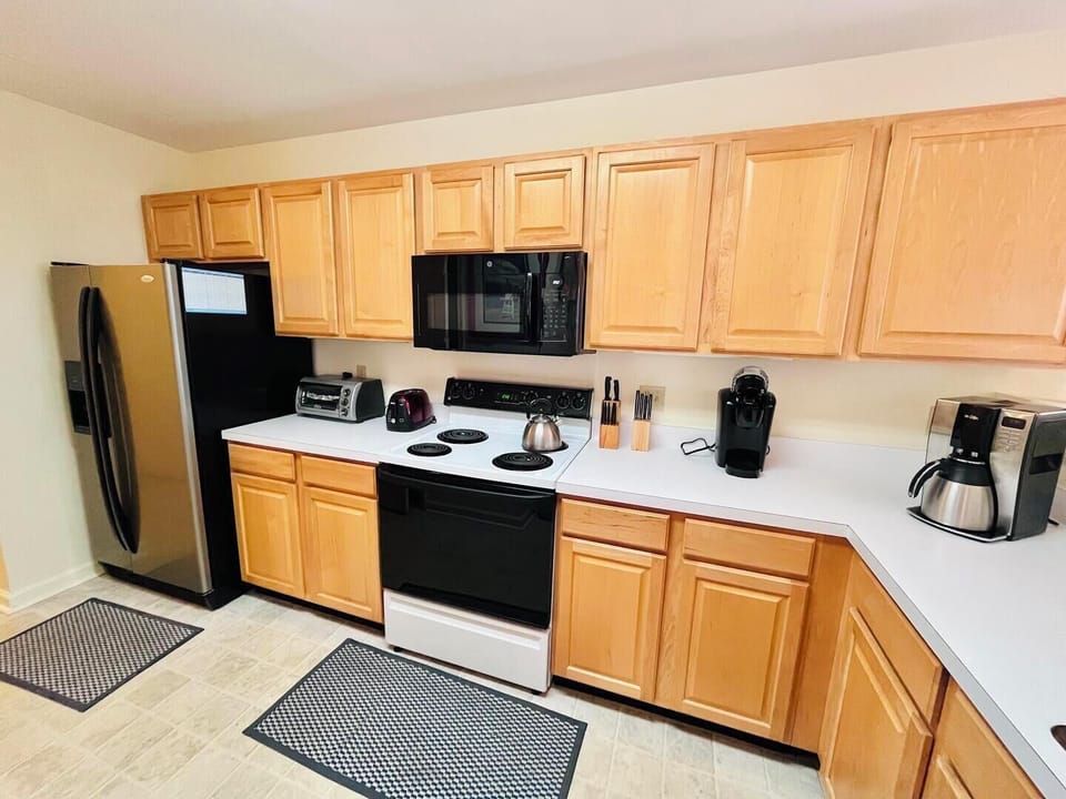 Villa, Multiple Beds, Patio, Garden View | Private kitchen | Coffee/tea maker