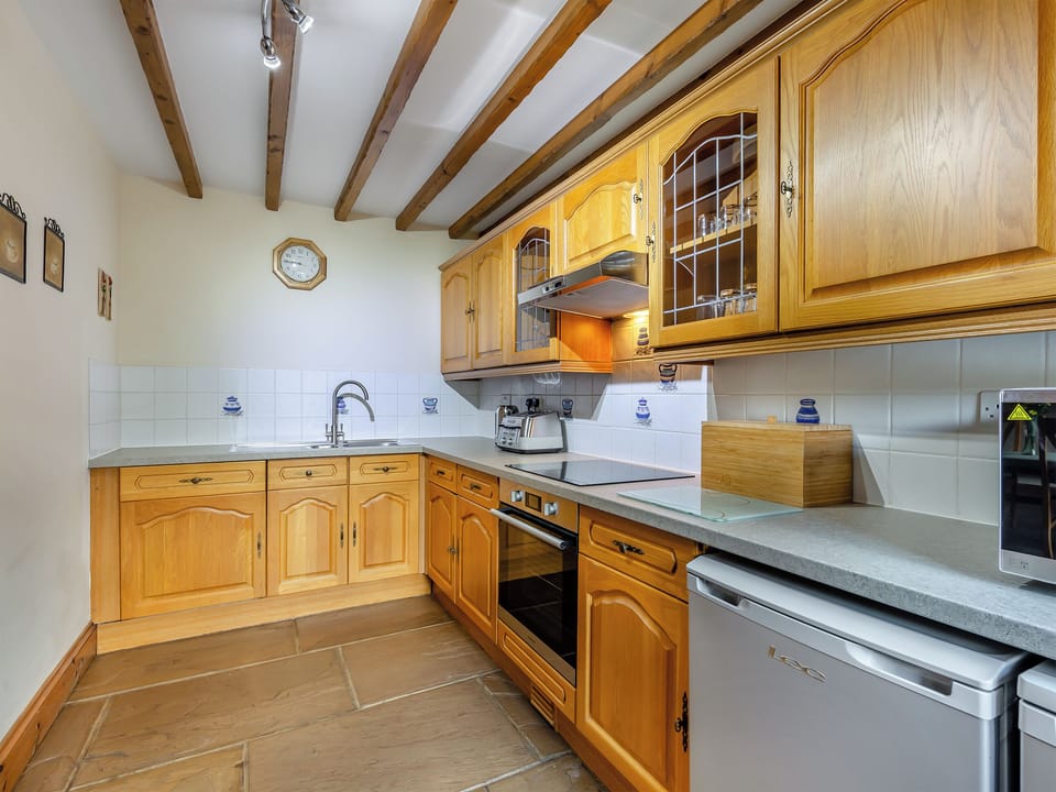 Kitchen | Barley Store - Dickinson Place Holiday Cottages, Allonby