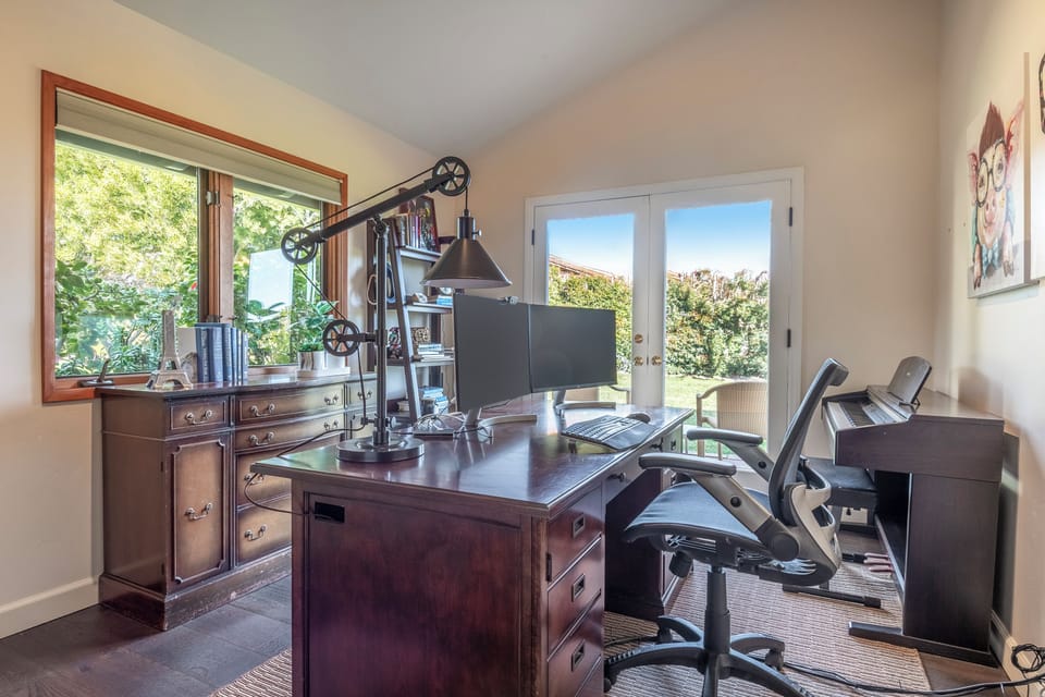 Office/Work Area