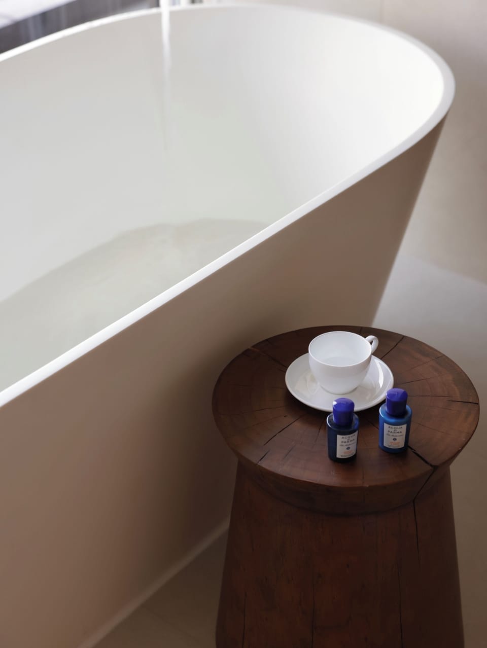 Luxury Suite, 1 King Bed, Private Bathroom, City View | Bathroom | Separate tub and shower, hair dryer, slippers, towels