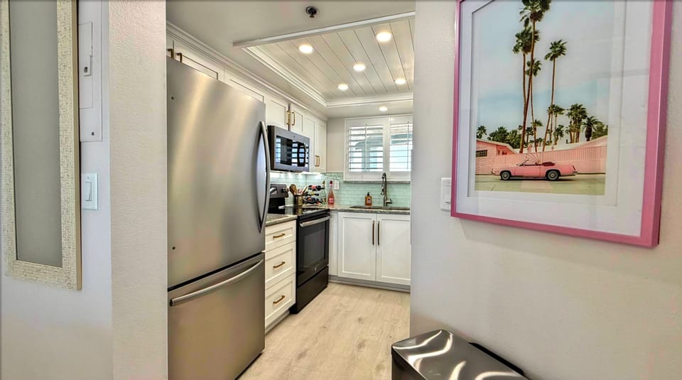 Jeff and Gina Properties - Ocean Trillium 503 (OT503) - New Smyrna Beach - 1 Bedroom - 1 Bathroom - Atlantic Ocean - Waterfront - Beach Front