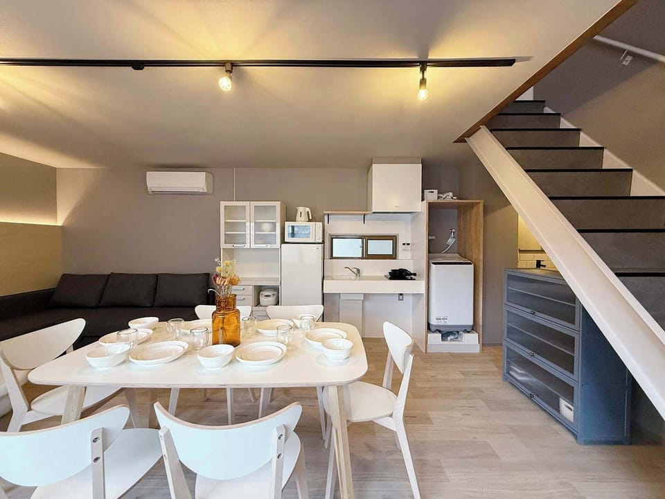 Dining area and Dining table