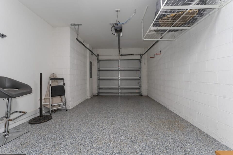 garage