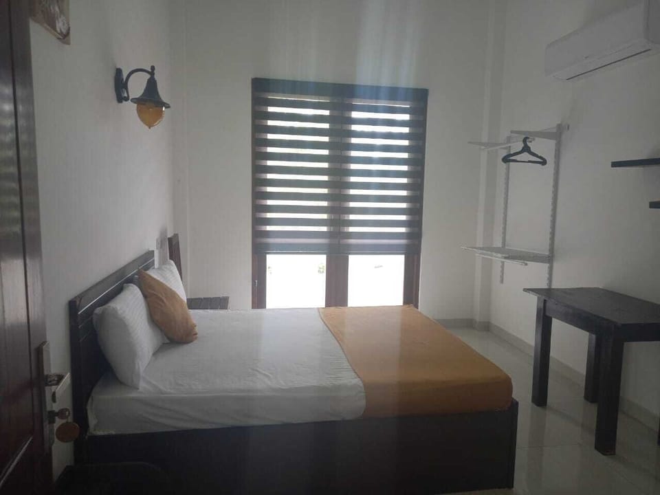 Gallery Double Room | Desk, free WiFi