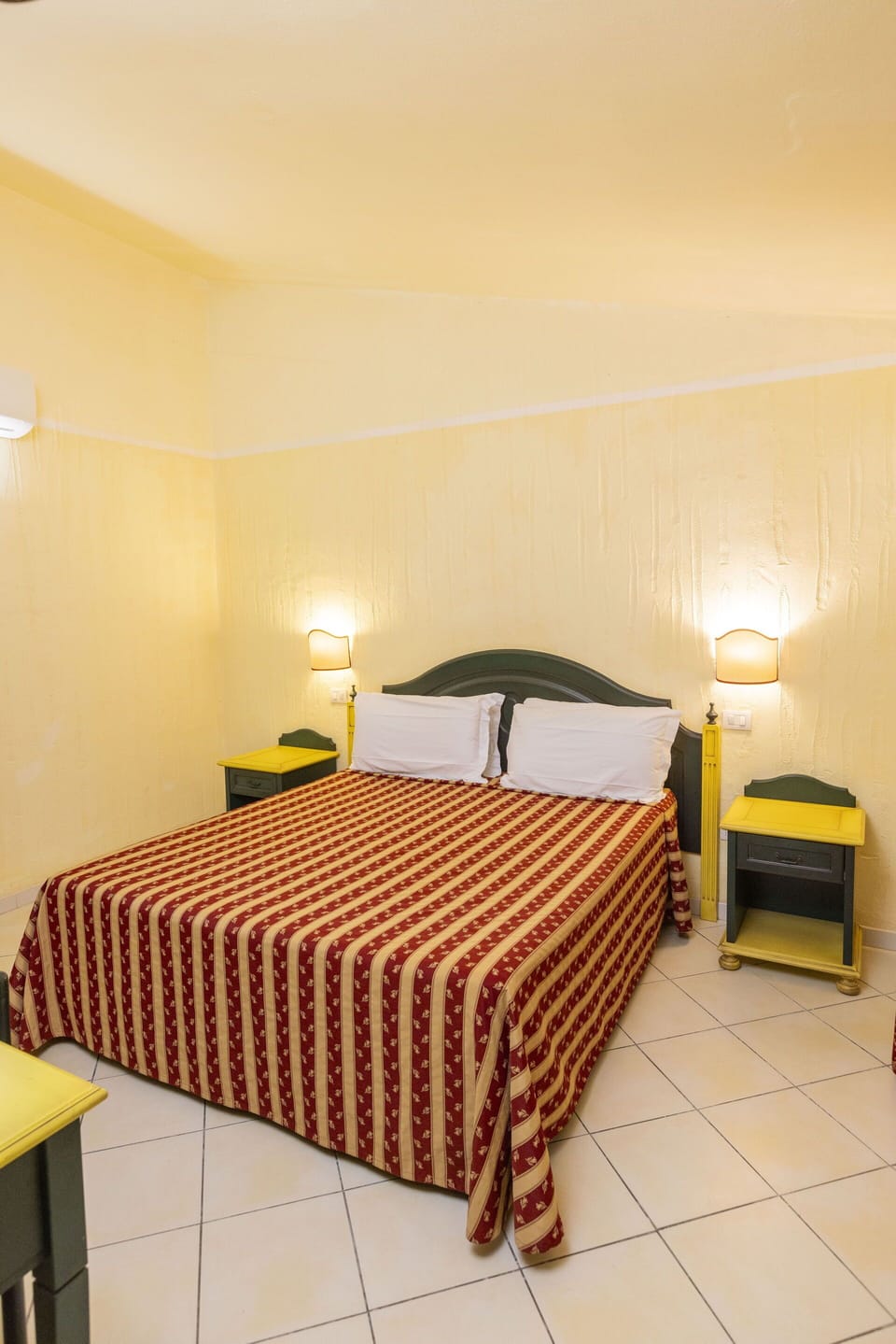 Autumn, Bedroom, Spring, Summer, Winter