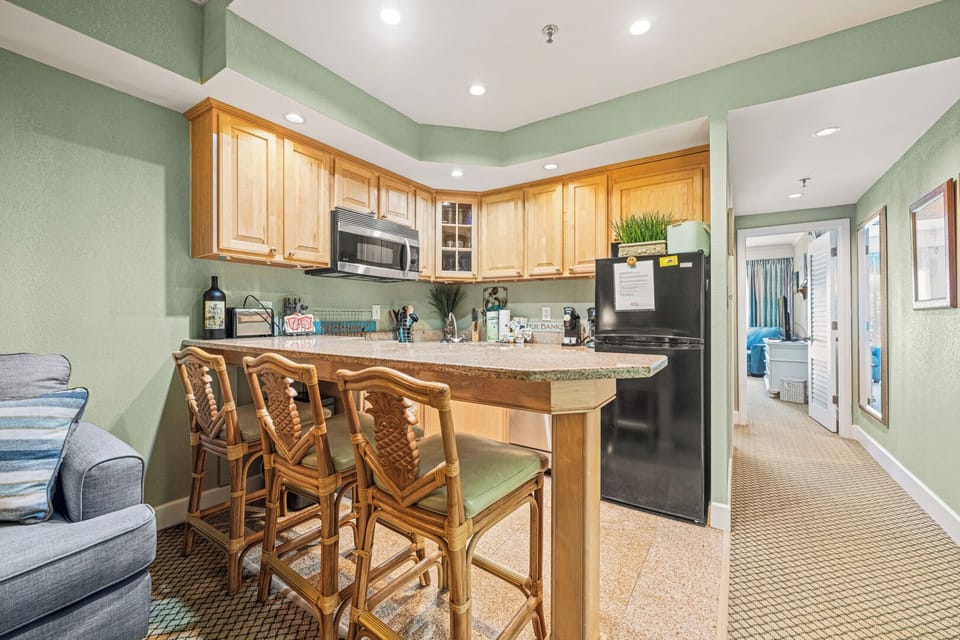 Kitchen Area with Bar Seating