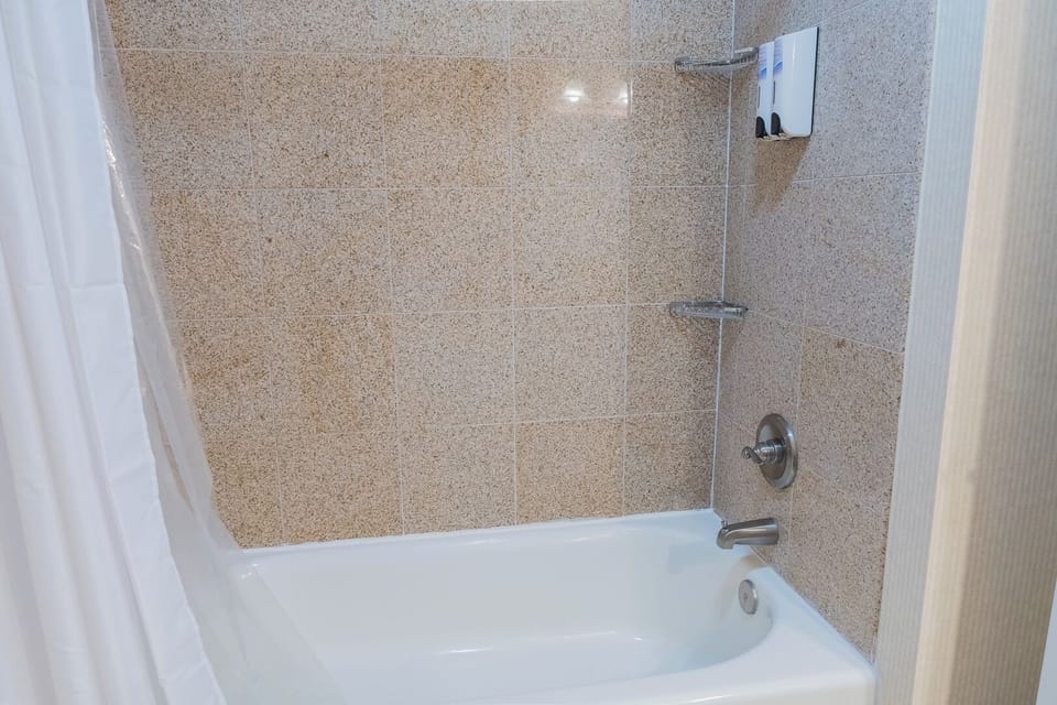 Full Bathroom in the Hallway