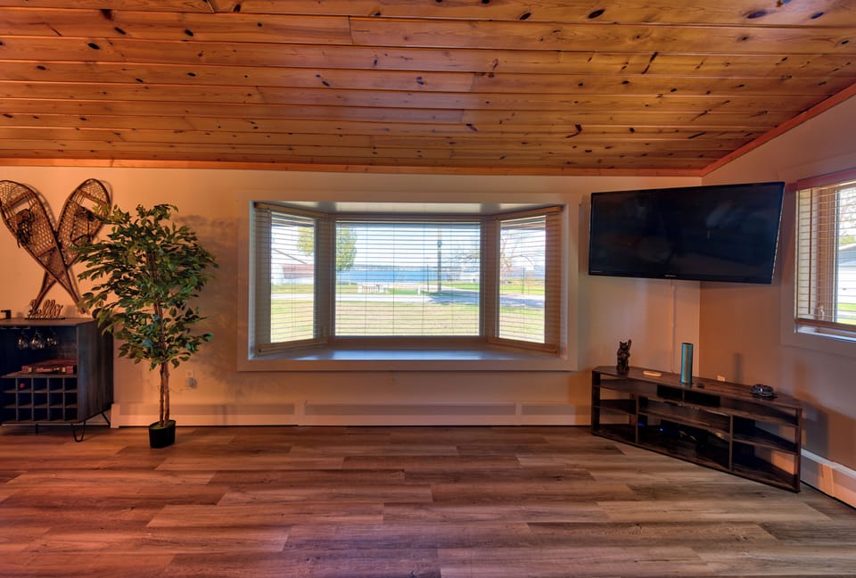 Living room with great views of the lake
