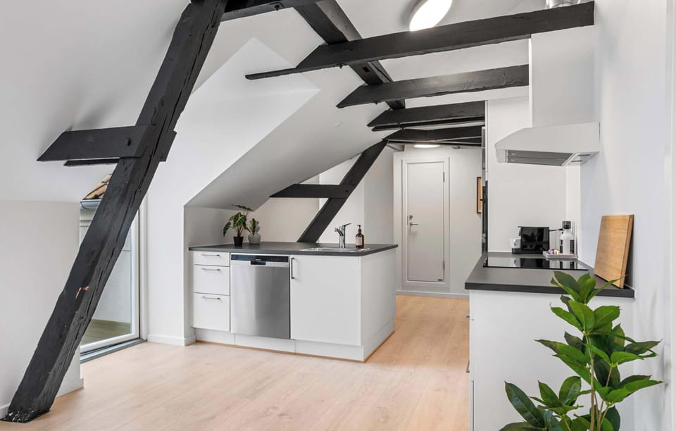 Fully equipped kitchen with all amenities you need to show off your cooking skills.