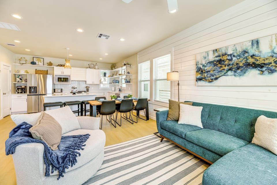 House (3 Bedrooms) | Front of property