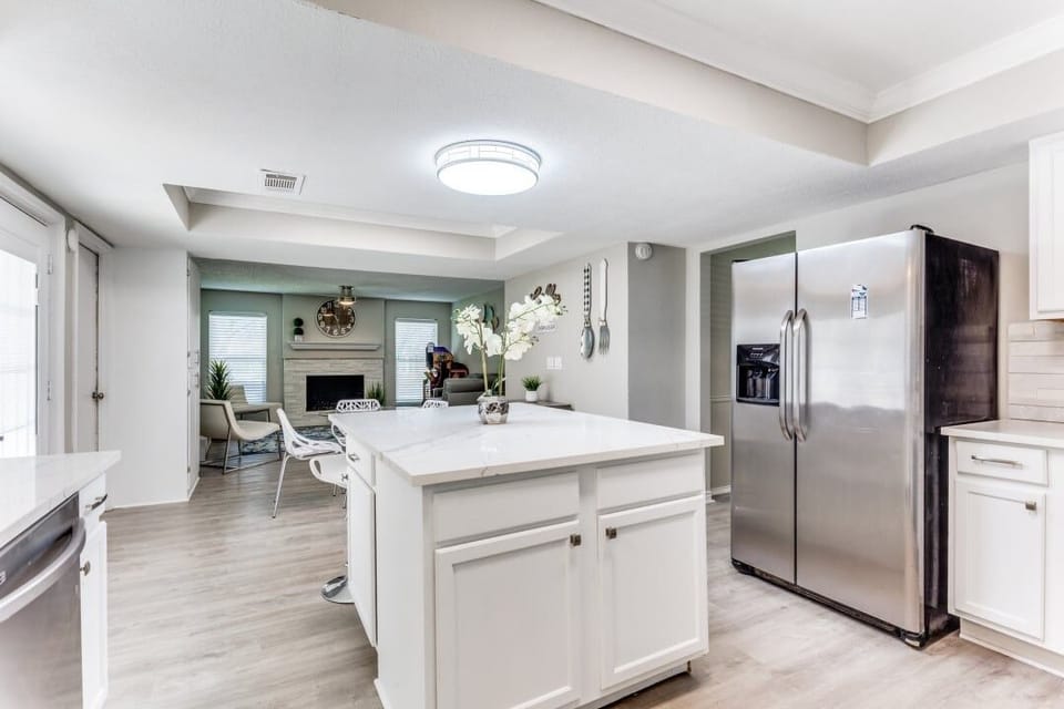 House, 5 Bedrooms | Interior
