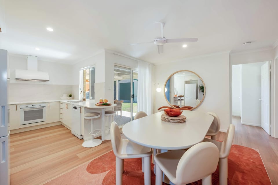 62A Tiger St., sleek dining and kitchen