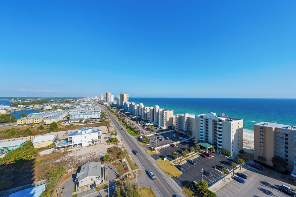 Exclusive Condo, 2 Bedrooms, Balcony, Beach View | Balcony view