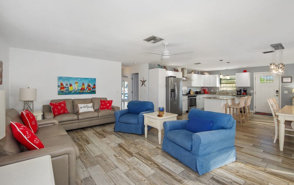 Upstairs Living Room