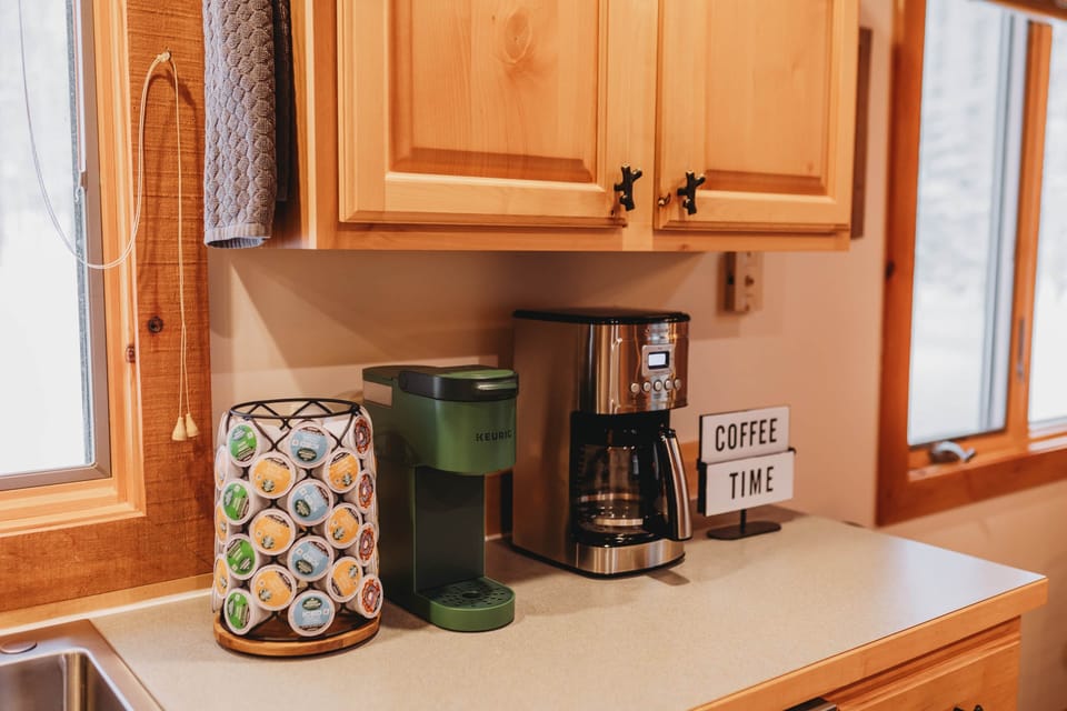 Drip coffee maker, pour over, French press, Keurig