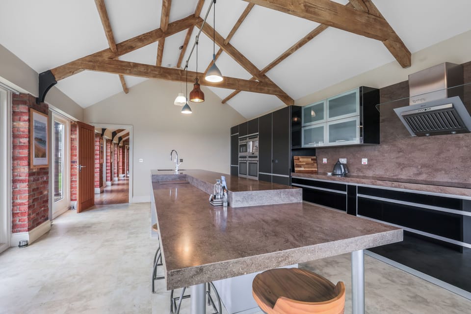 Cottage | Private kitchen | Coffee/tea maker, electric kettle, toaster
