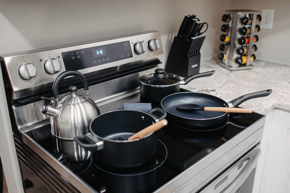 Kitchen has lots of pots & pans, and a fun coffee bar w/Keurig